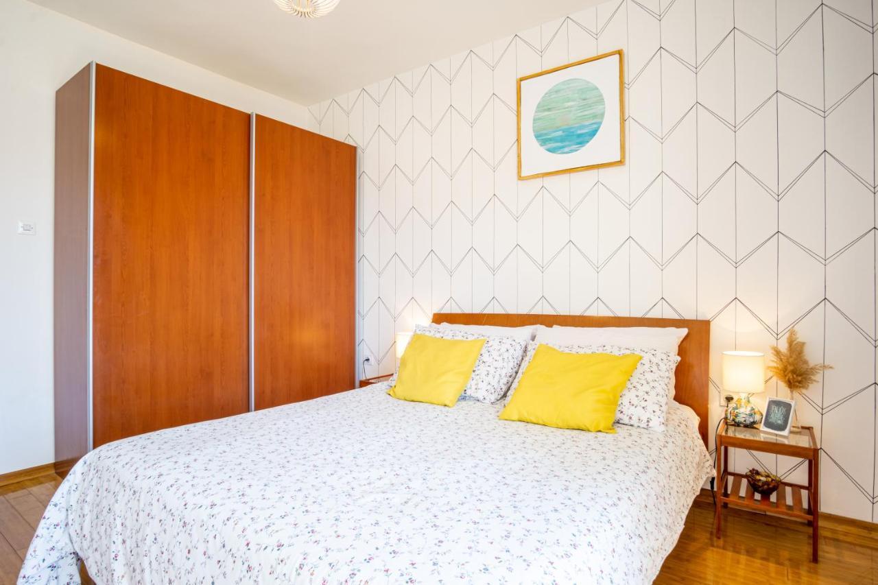 Spacious Apartment By The Sea 8+4 Pula Luaran gambar